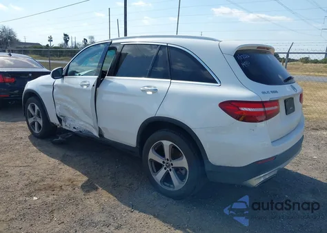 2019 Mercedes-Benz Glc 300 from USA, damaged, VIN WDC0G4JB7KV154806